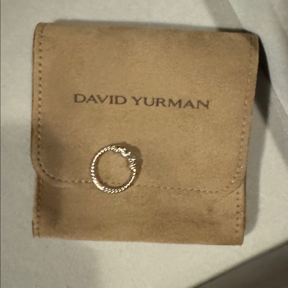 David Yurman Buckle Ring - Picture 3 of 8